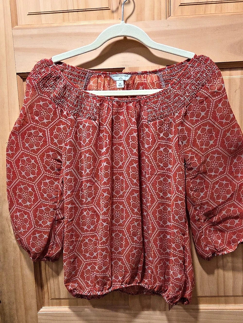 Banana Republic Blouse in Red & White Size PS
